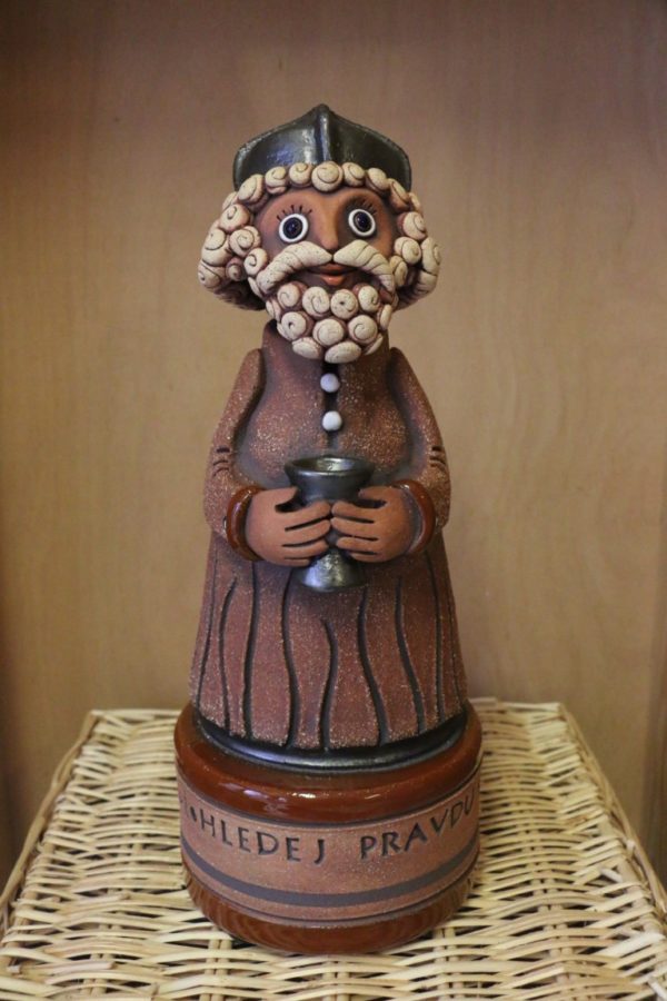 Jan Hus (na podstavci, v 30 cm) - Image 2
